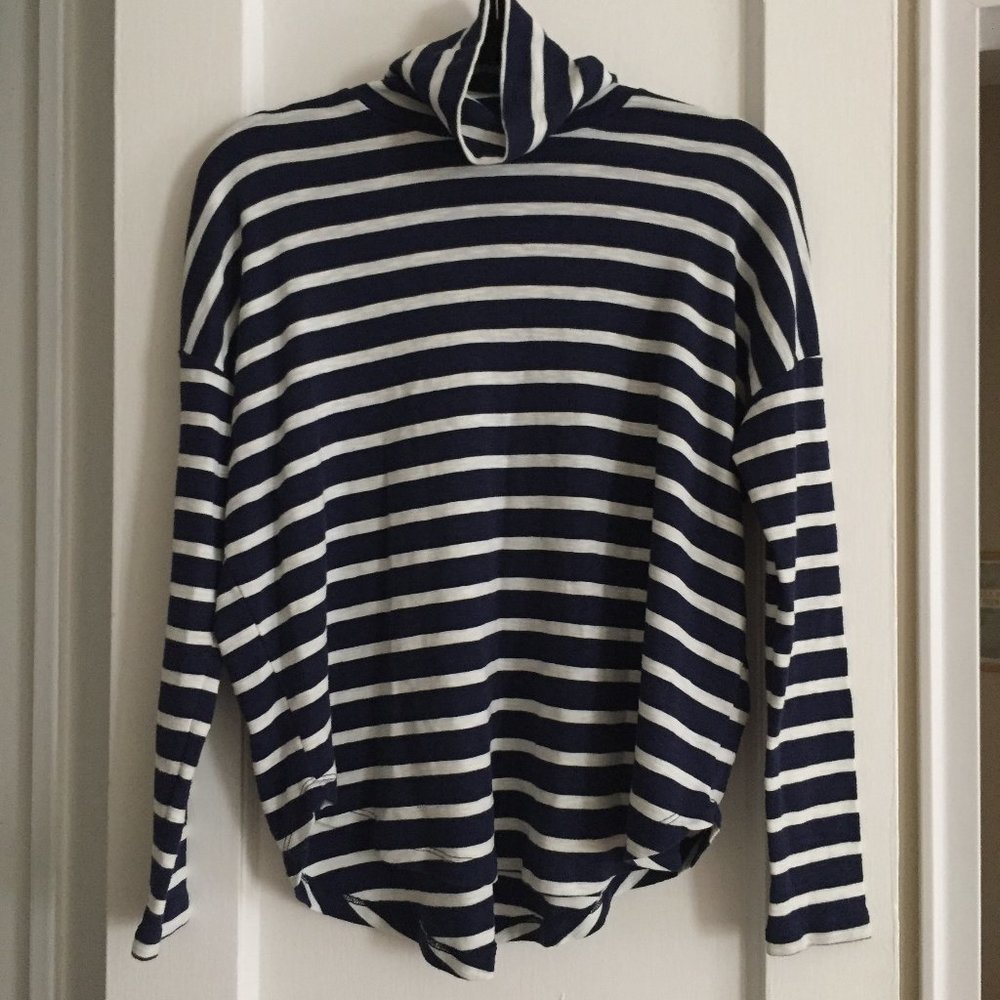 Aerie Navy/White Striped Turtleneck Top - Size XS